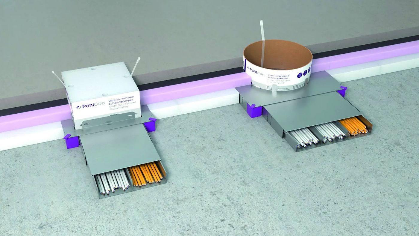 Sistema de canalización bajo suelo UKO con cajas de registro y cableado eléctrico instalado